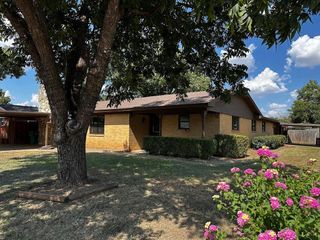 1311 ELEANOR STREET, Burkburnett, TX 76354