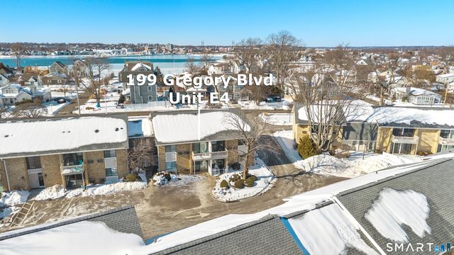 199 Gregory Boulevard E4, Norwalk, CT 06855