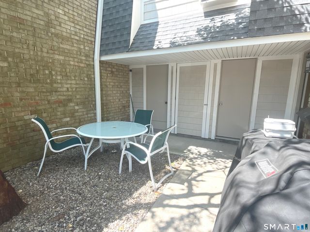 199 Gregory Boulevard E4, Norwalk, CT 06855