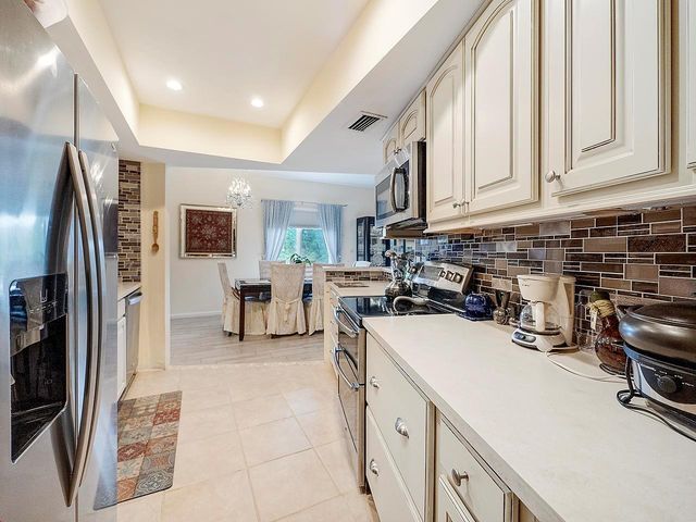 11811 Ave Of The Pga 1-2c, Palm Beach Gardens, FL 33418