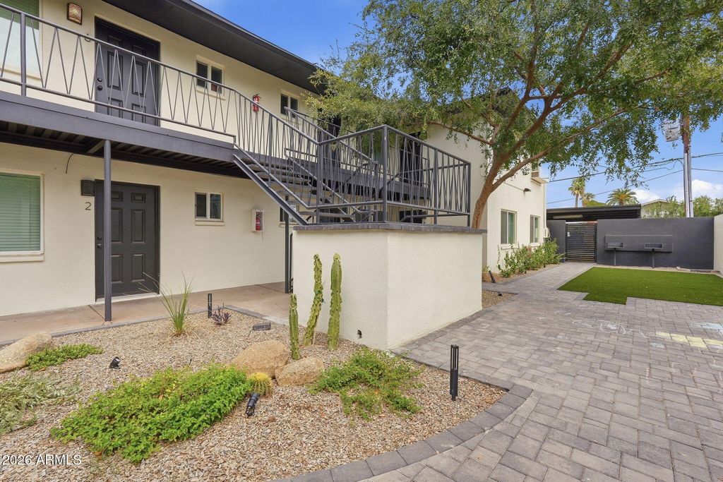 2205 S MILL Avenue, Tempe, AZ 85282 — photo 4