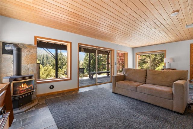 200 Craycroft Ridge Rd, Downieville, CA 95936