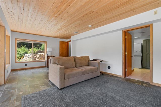 200 Craycroft Ridge Rd, Downieville, CA 95936