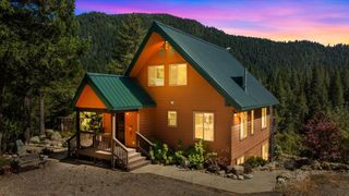 200 Craycroft Ridge Rd, Downieville, CA 95936