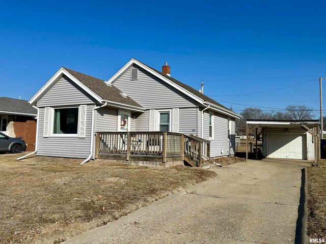 1418 S 11TH Street, Pekin, IL 61554