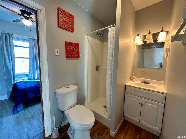 1418 S 11TH Street, Pekin, IL 61554