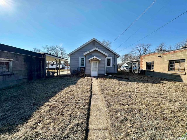 1418 S 11TH Street, Pekin, IL 61554