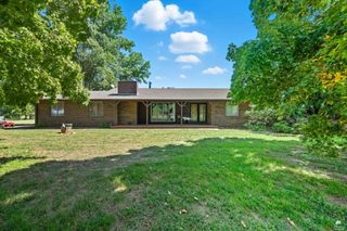 2252 Deer Road, Abilene, KS 67410