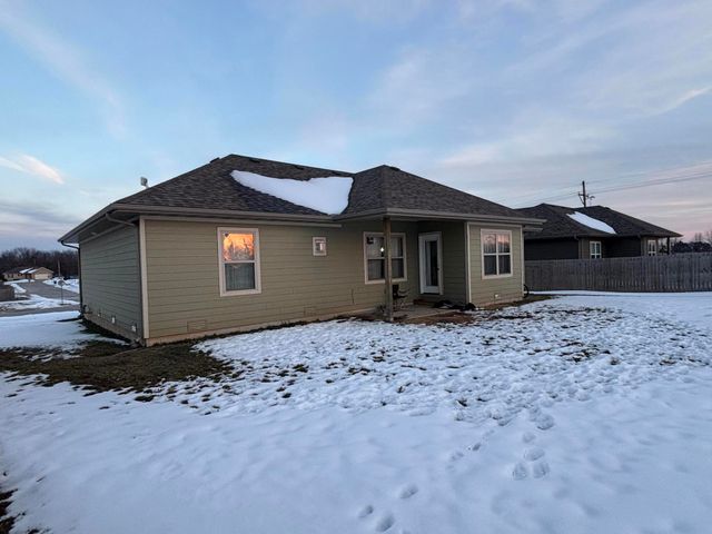 516 James Street, Billings, MO 65610