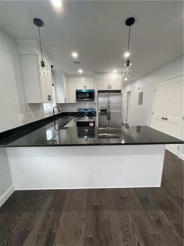 14 Sherwood Street 2, Providence, RI 02908