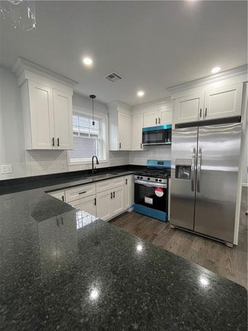 14 Sherwood Street 2, Providence, RI 02908