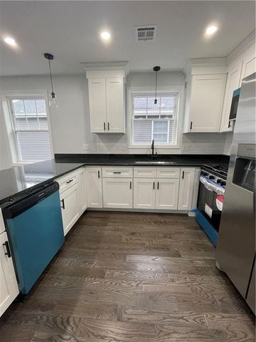 14 Sherwood Street 2, Providence, RI 02908