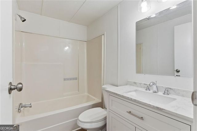 176 Westmoreland Meadows Drive, Cleveland, GA 30528