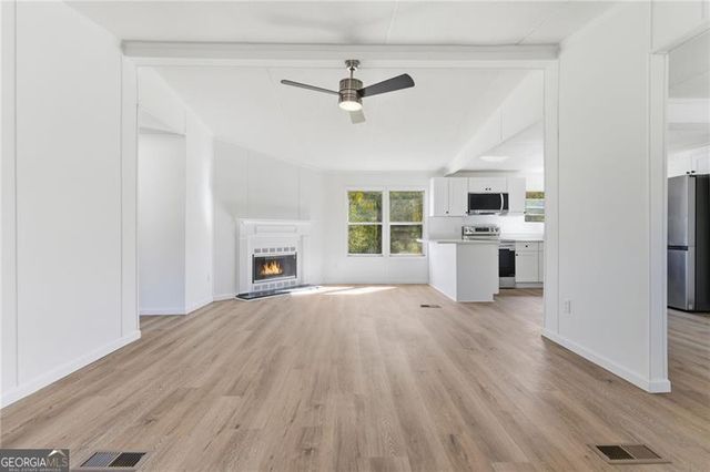 176 Westmoreland Meadows Drive, Cleveland, GA 30528