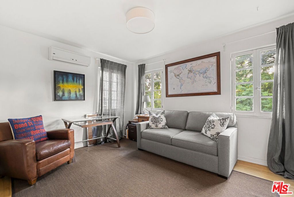 Image 11 of property listing at 836 Hilldale Avenue, West Hollywood, CA 90069