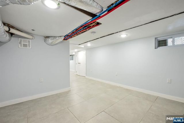 17 Mission Street 1, Montclair, NJ 07042