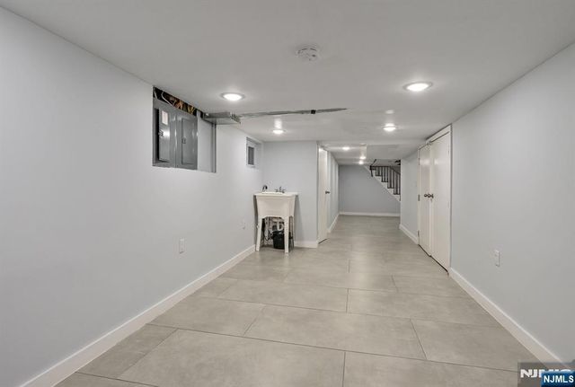 17 Mission Street 1, Montclair, NJ 07042