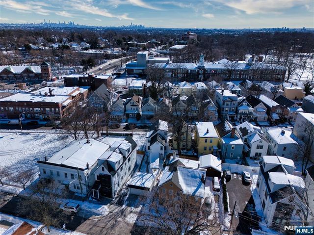 17 Mission Street 1, Montclair, NJ 07042
