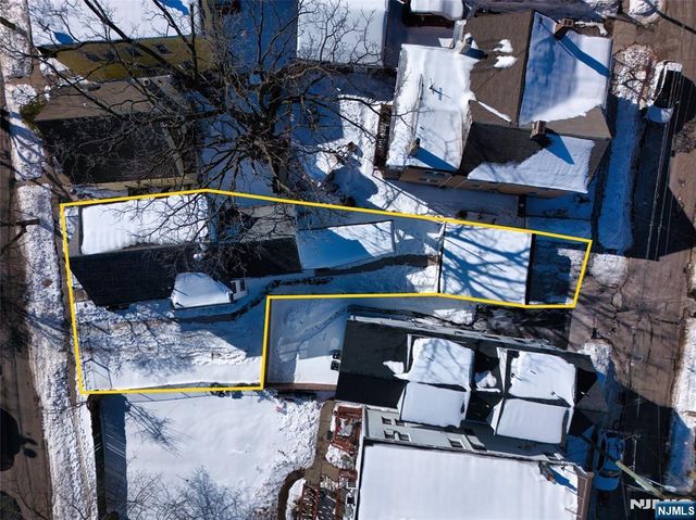 17 Mission Street 1, Montclair, NJ 07042