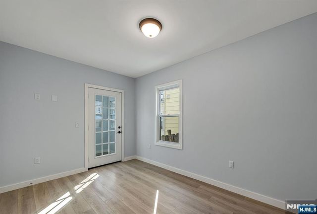 17 Mission Street 1, Montclair, NJ 07042