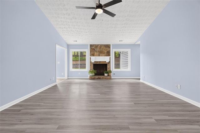 908 River Rock Drive, Woodstock, GA 30188