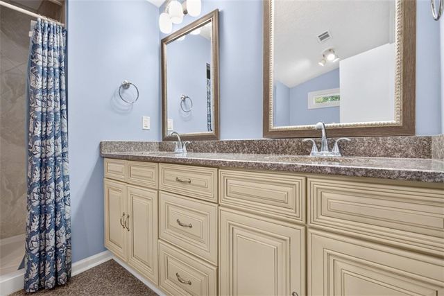 908 River Rock Drive, Woodstock, GA 30188