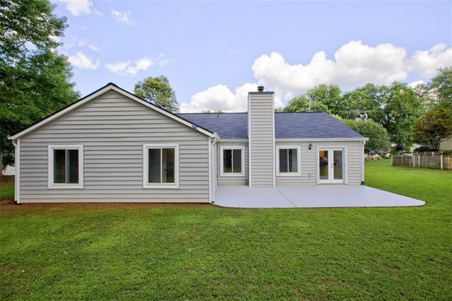 908 River Rock Drive, Woodstock, GA 30188