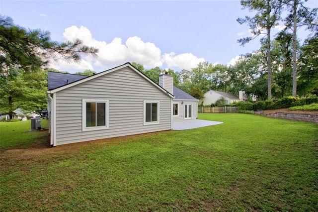 908 River Rock Drive, Woodstock, GA 30188