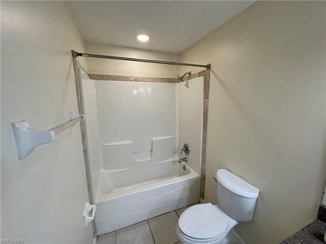 2639 NW 24th PL, Cape Coral, FL 33993