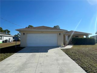 2639 NW 24th PL, Cape Coral, FL 33993