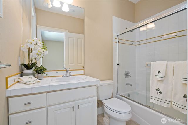 19930 170th Avenue NE, Woodinville, WA 98072
