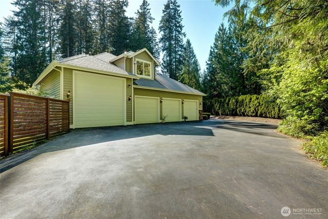 19930 170th Avenue NE, Woodinville, WA 98072