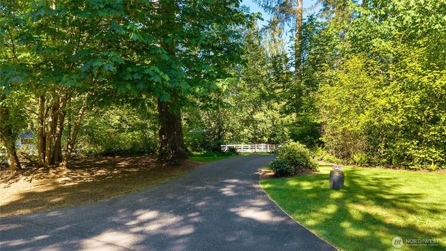 19930 170th Avenue NE, Woodinville, WA 98072