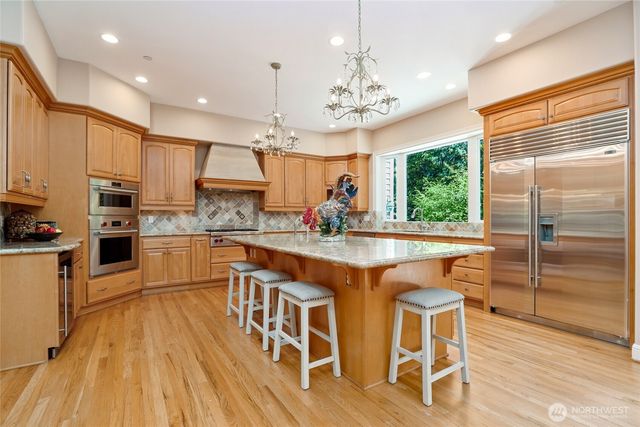 19930 170th Avenue NE, Woodinville, WA 98072