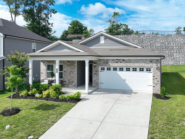 7389 Blue Gable Rd, Hermitage, TN 37076