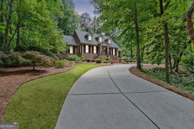 682 Austin Drive SE, Smyrna, GA 30082