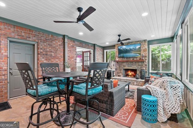 682 Austin Drive SE, Smyrna, GA 30082