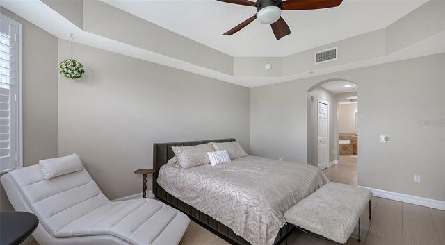 1921 MONTE CARLO DRIVE 302, Sarasota, FL 34231