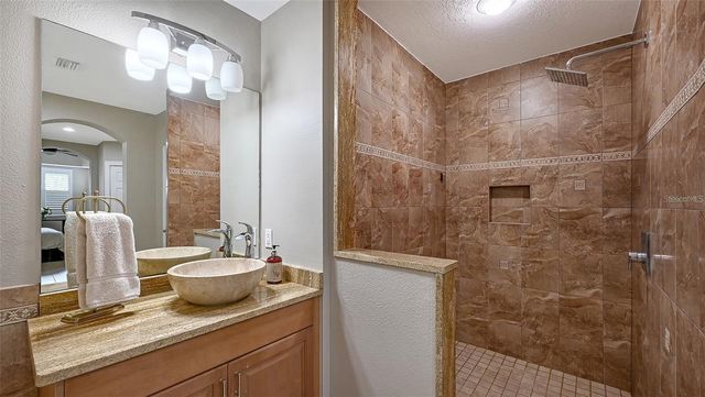 1921 MONTE CARLO DRIVE 302, Sarasota, FL 34231