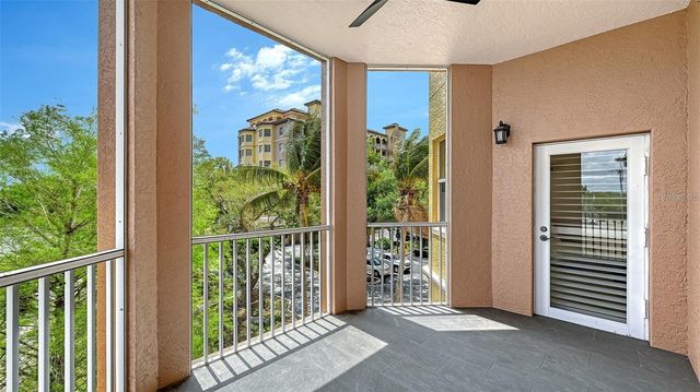 1921 MONTE CARLO DRIVE 302, Sarasota, FL 34231