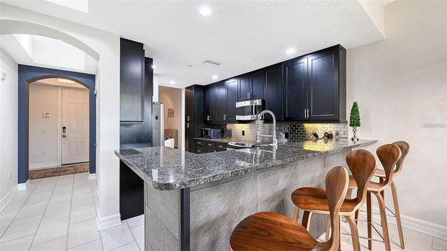 1921 MONTE CARLO DRIVE 302, Sarasota, FL 34231