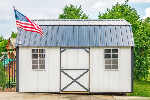900 Shoreham St, Murfreesboro, TN 37130