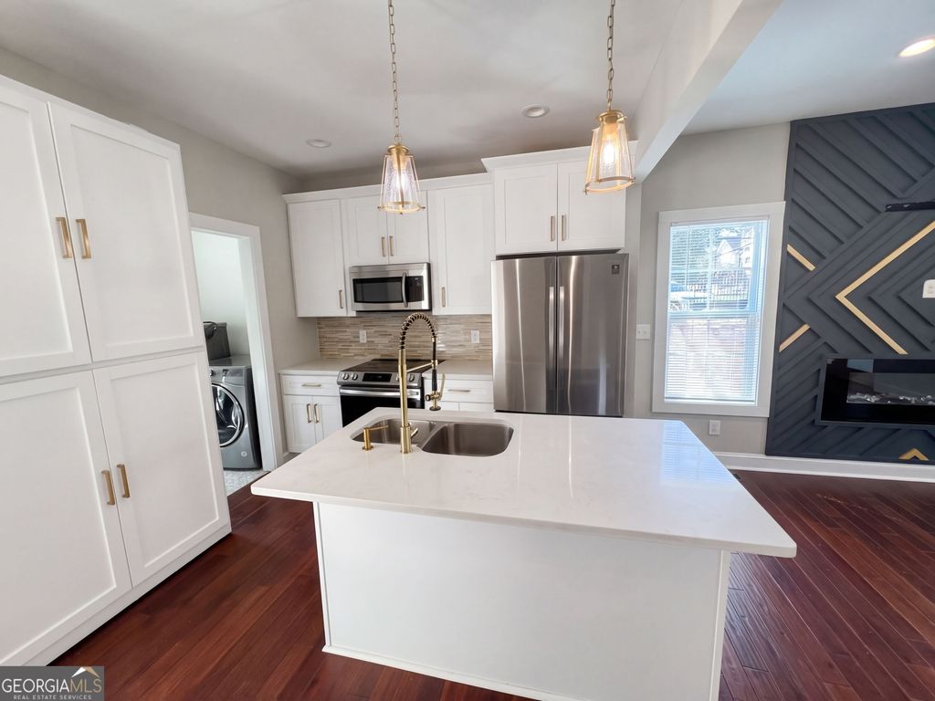 213 Joseph E Lowery Boulevard NW, Atlanta, GA 30314 — photo 2