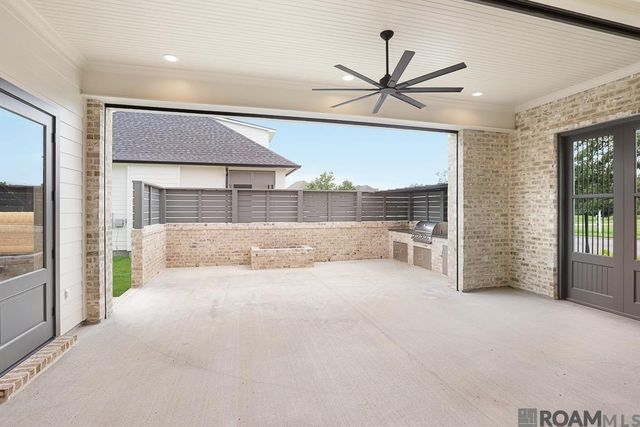18658 Oakland Crossing Blvd, Prairieville, LA 70769
