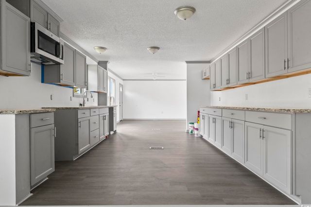 1062 Weslin Creek Dr., Myrtle Beach, SC 29588