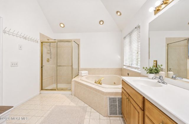5 Shinnecock Hills Drive, Ocean Twp, NJ 07712