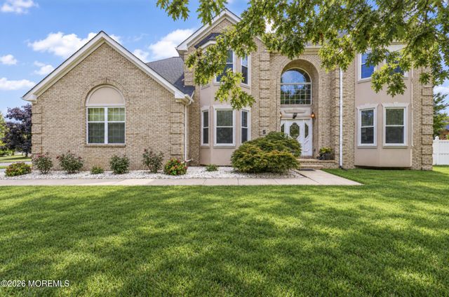 5 Shinnecock Hills Drive, Ocean Twp, NJ 07712