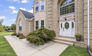 5 Shinnecock Hills Drive, Ocean Twp, NJ 07712