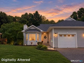 111 Pondview Circle 111, Beacon Falls, CT 06403