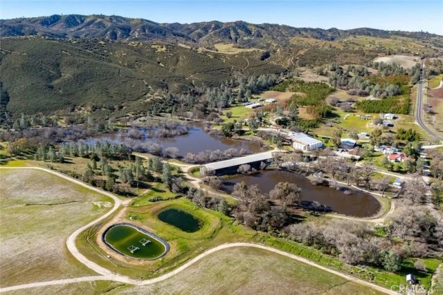 535 Calf Canyon Highway, Creston, CA 93432